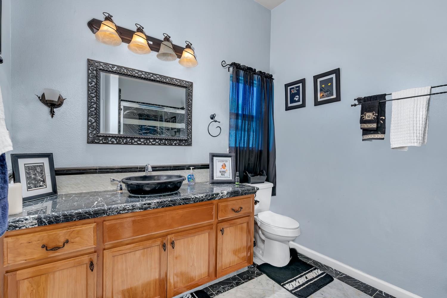 6663 Desert Springs St, Chowchilla, CA 93610