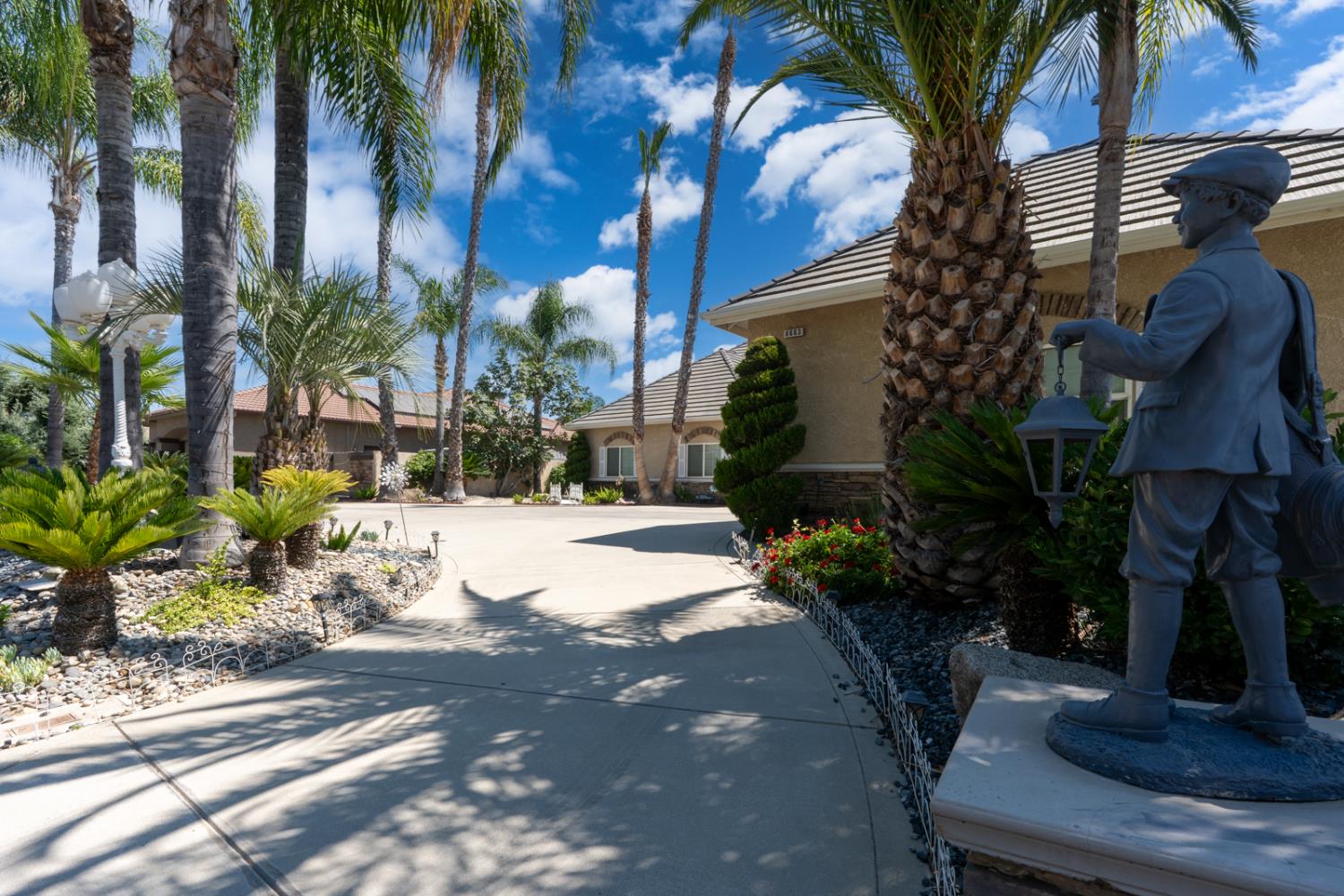 6663 Desert Springs St, Chowchilla, CA 93610