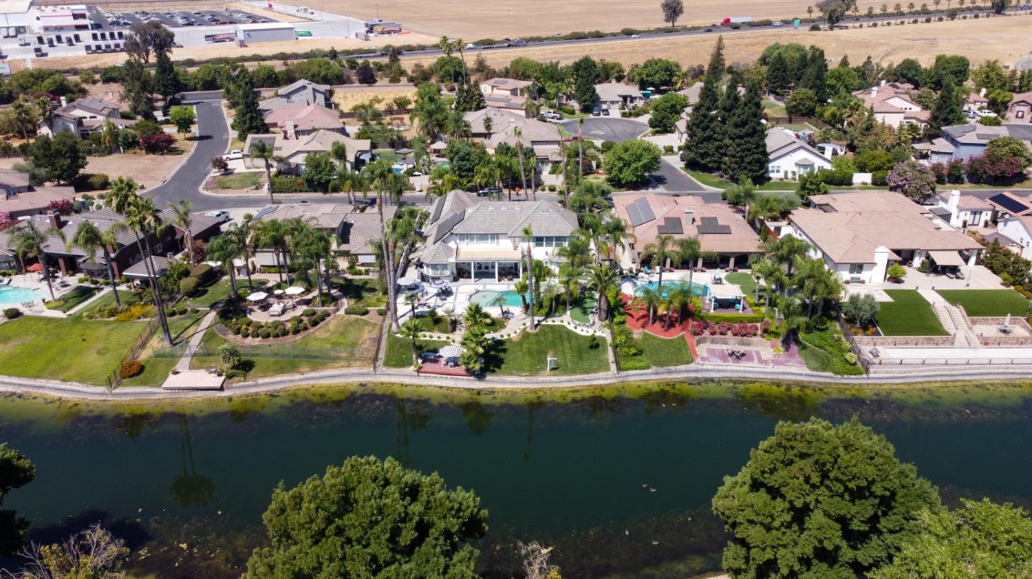 6663 Desert Springs St, Chowchilla, CA 93610