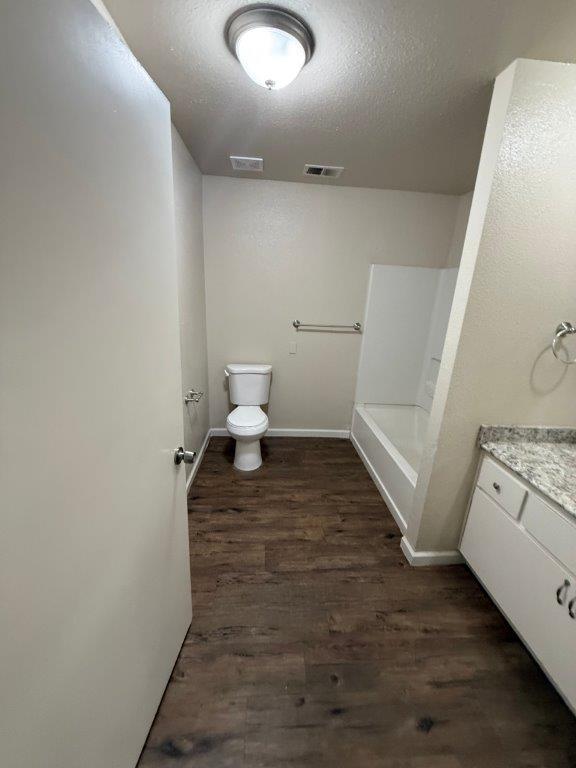 1405 E Cypress Ave, Reedley, CA 93654