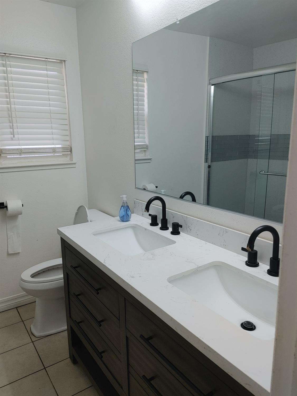 2502 Rose Ave, Modesto, CA 95355