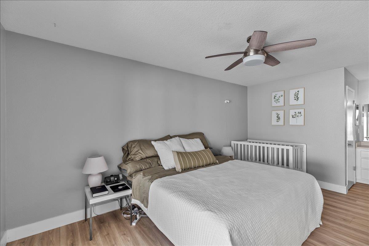 1924 Amsterdam Ln, Modesto, CA 95356
