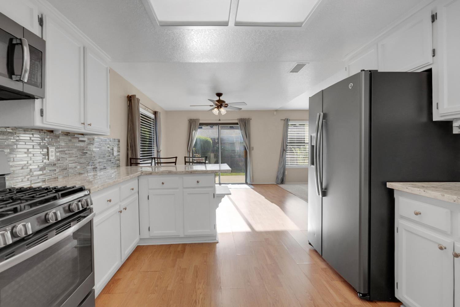 941 Arambel Dr, Patterson, CA 95363