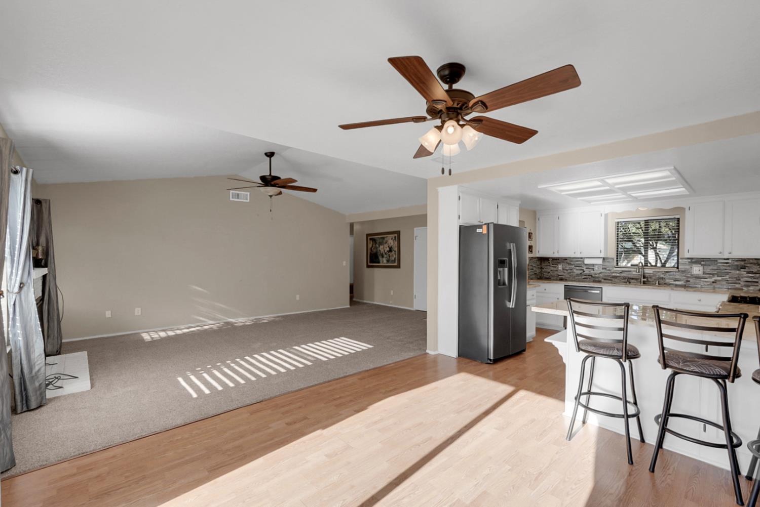 941 Arambel Dr, Patterson, CA 95363