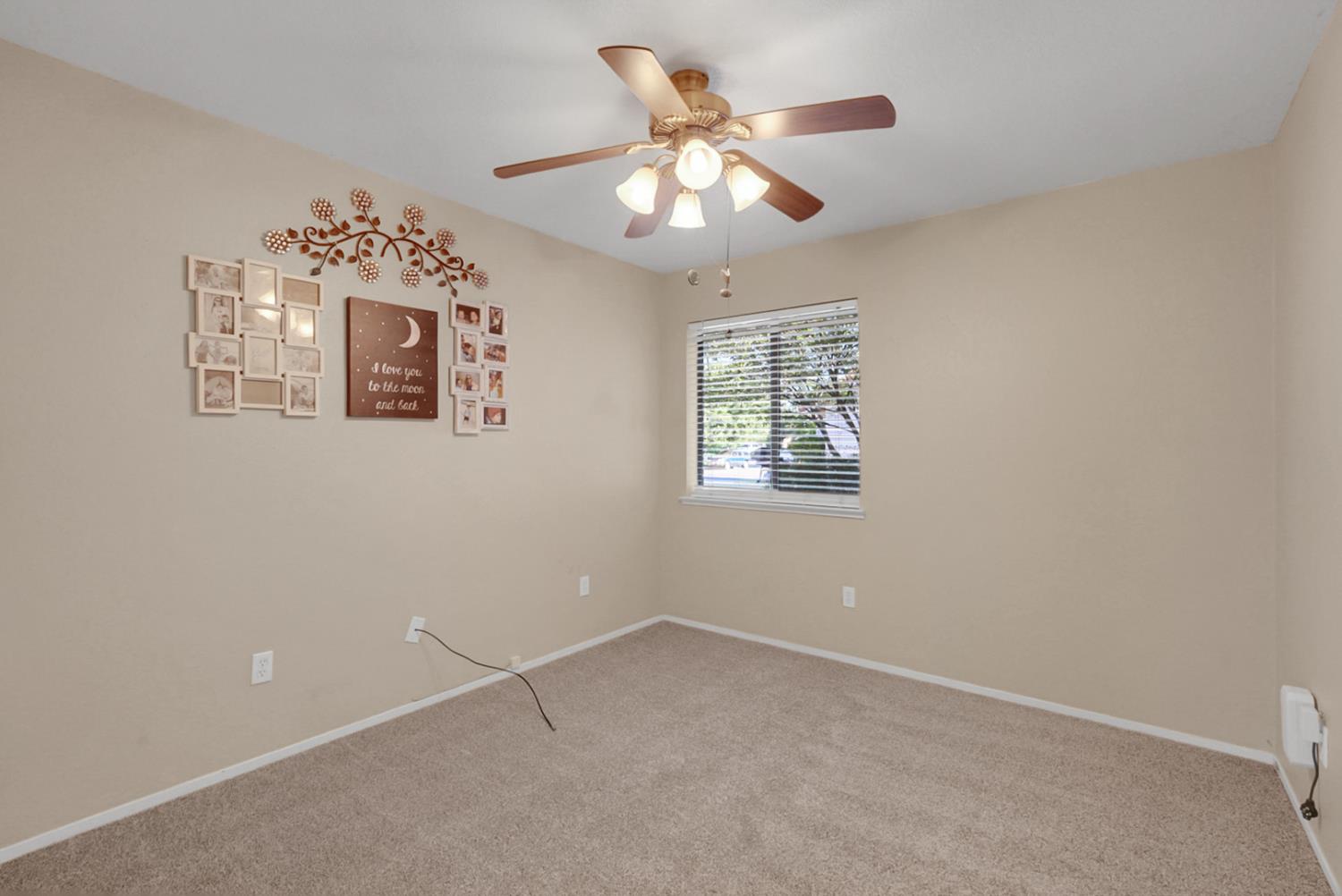941 Arambel Dr, Patterson, CA 95363