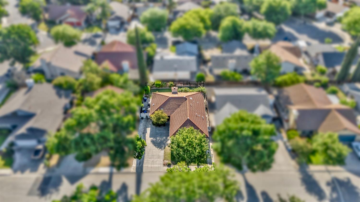 941 Arambel Dr, Patterson, CA 95363