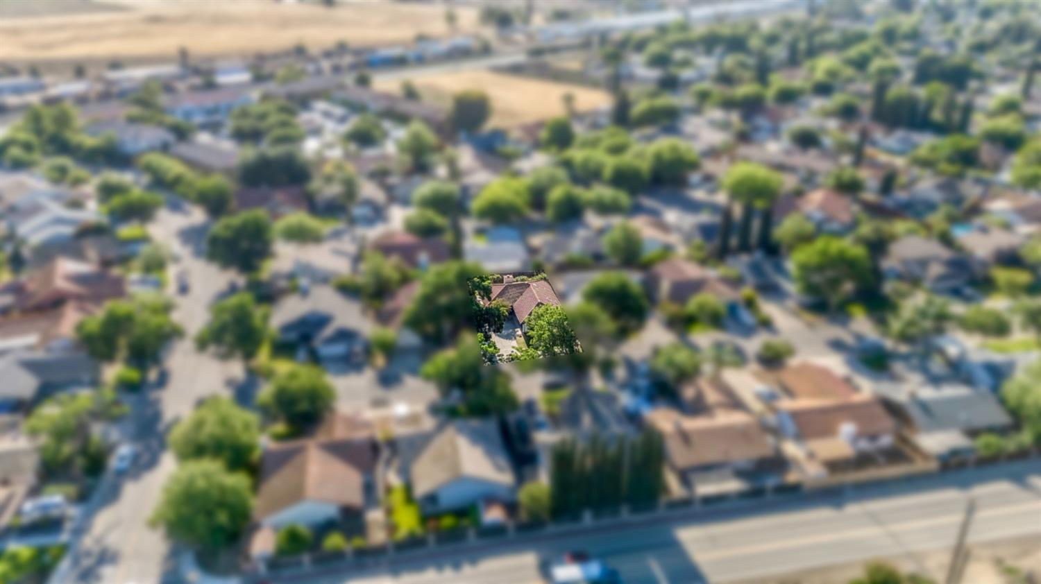 941 Arambel Dr, Patterson, CA 95363