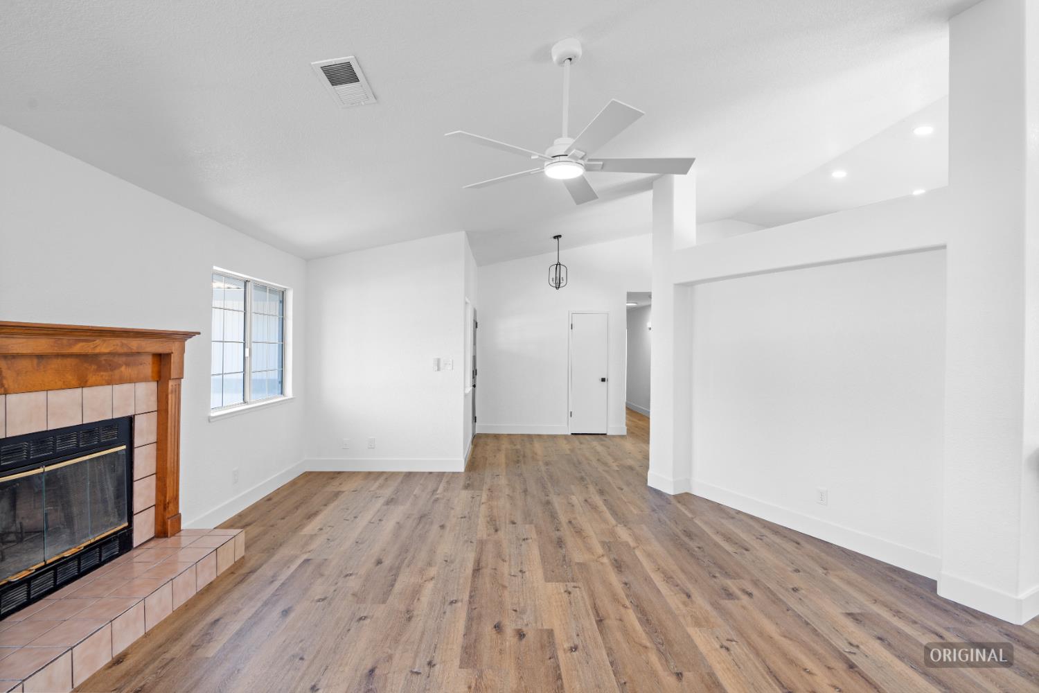 449 Cottonwood Dr, Los Banos, CA 93635