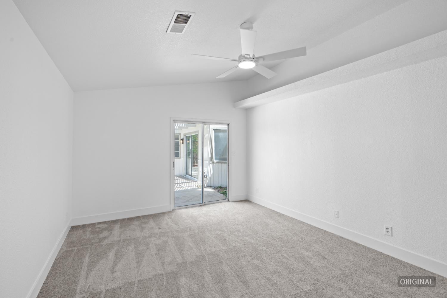449 Cottonwood Dr, Los Banos, CA 93635