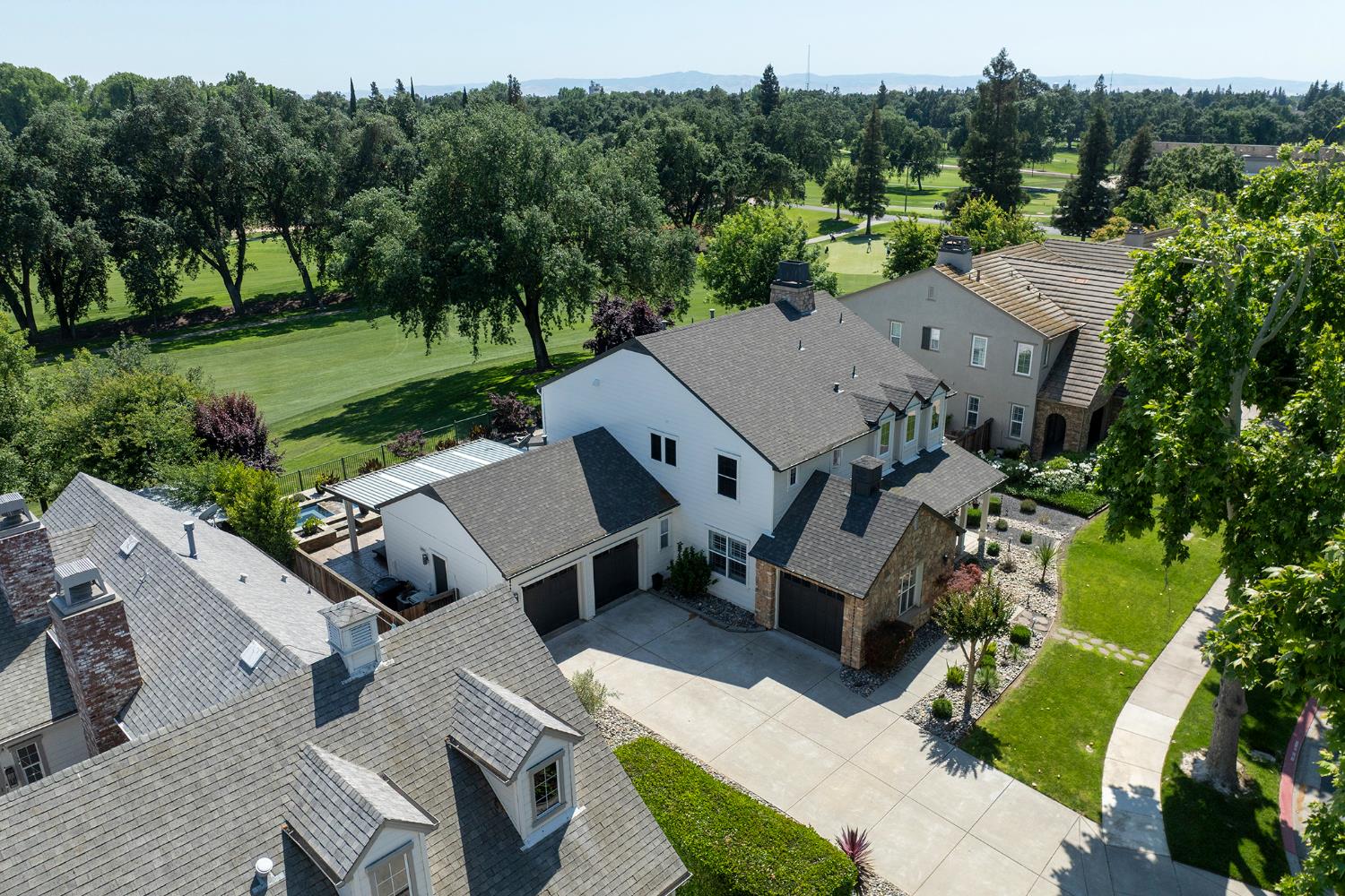 1682 Fairway Oaks Ct, Ripon, CA 95366