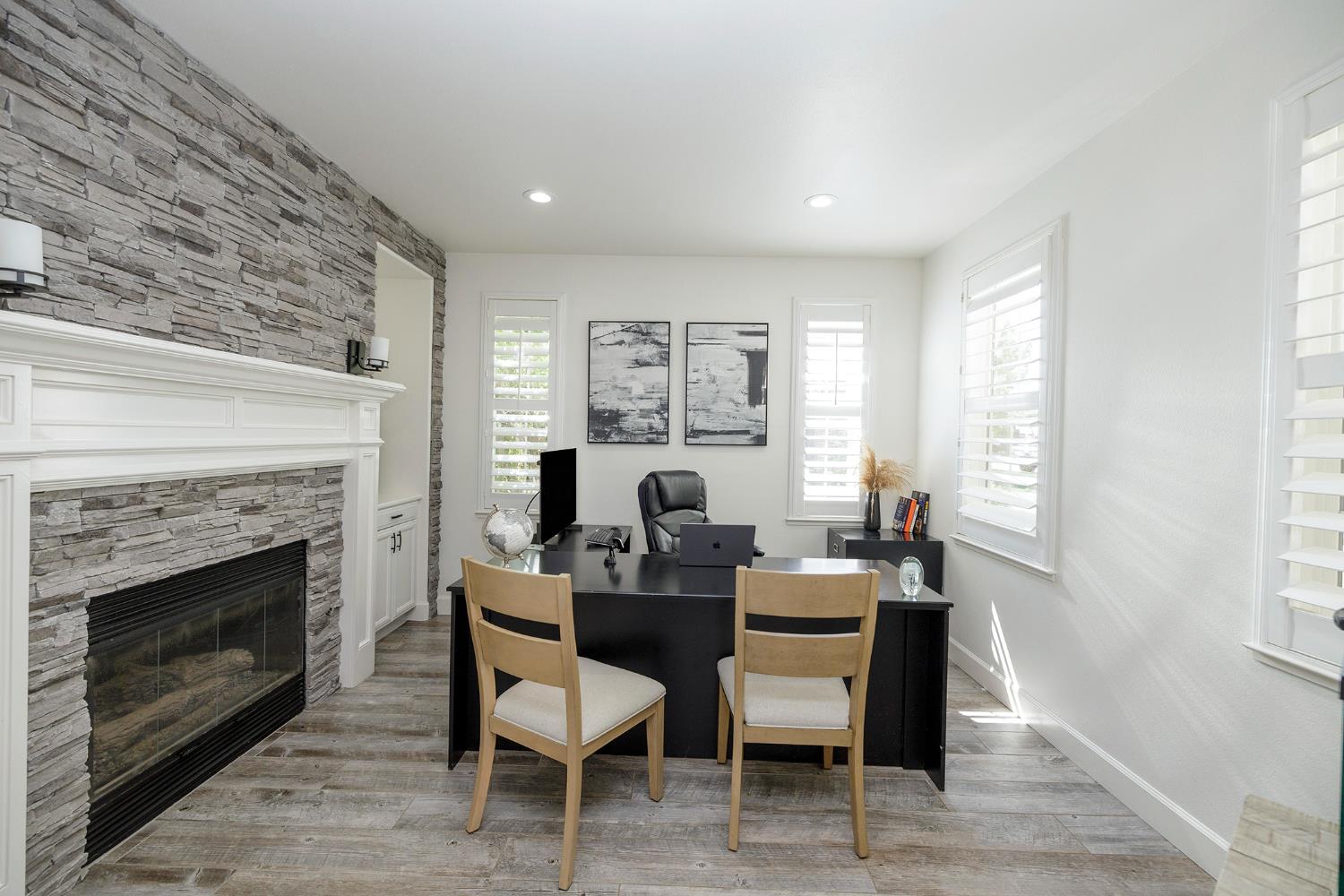 1682 Fairway Oaks Ct, Ripon, CA 95366
