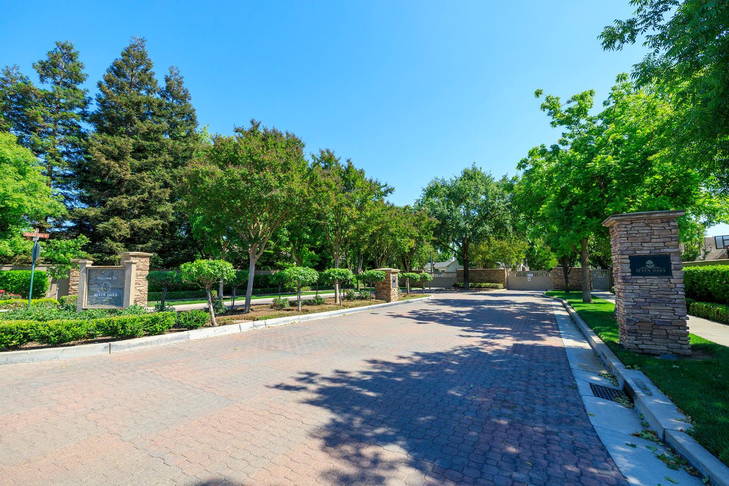 1682 Fairway Oaks Ct, Ripon, CA 95366