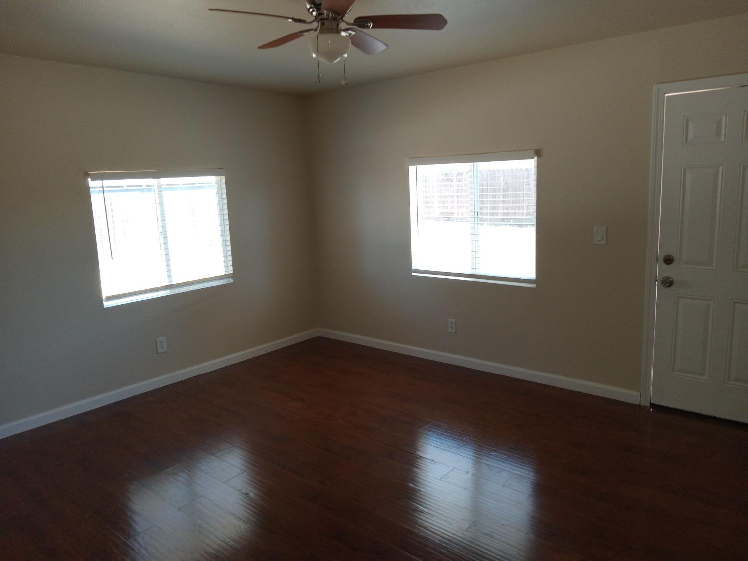2612 Sierra St, Riverbank, CA 95367