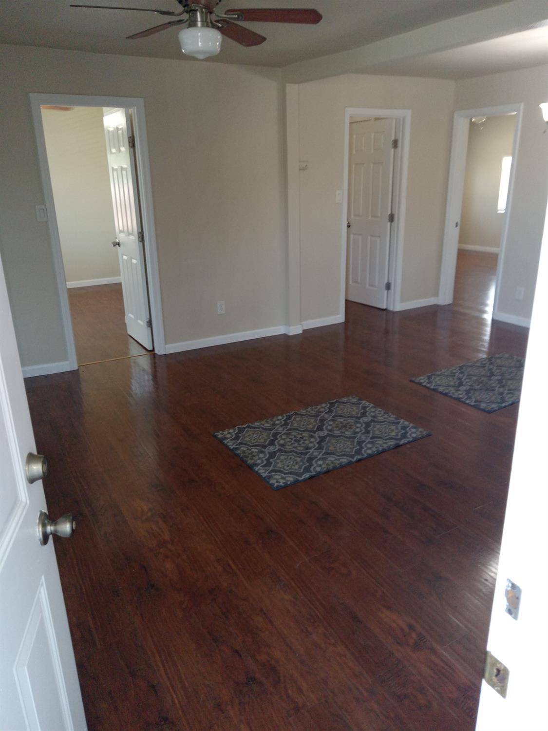 2612 Sierra St, Riverbank, CA 95367