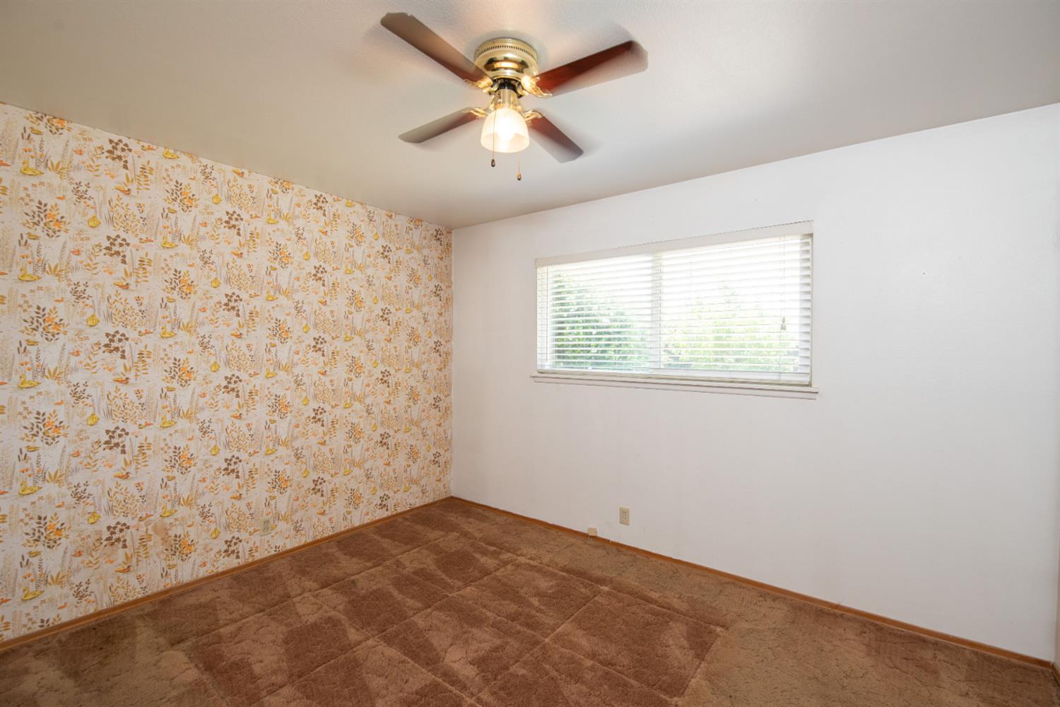 1532 Hialeah Dr, Modesto, CA 95350