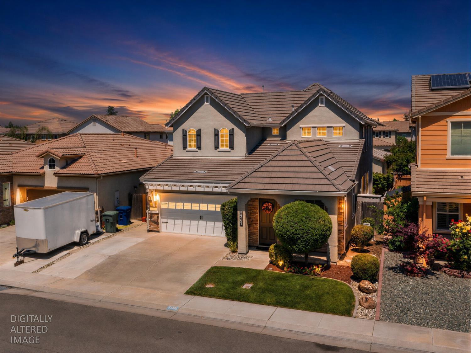 2261 Maverick Ct, Modesto, CA 95355