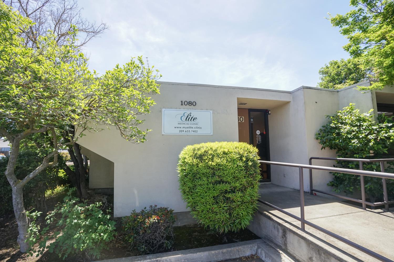 1080 Delbon Ave, Turlock, CA 95382