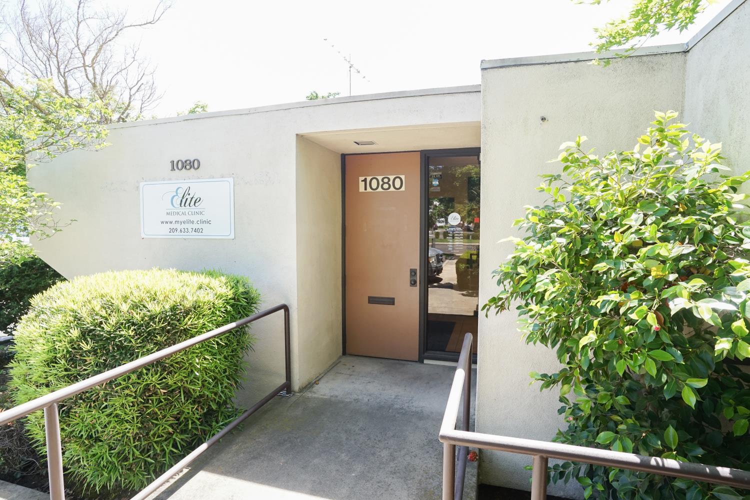 1080 Delbon Ave, Turlock, CA 95382