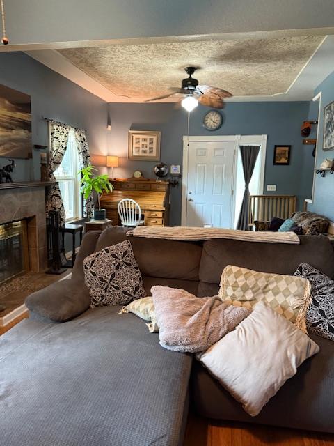 12936 Yosemite Blvd, Waterford, CA 95386