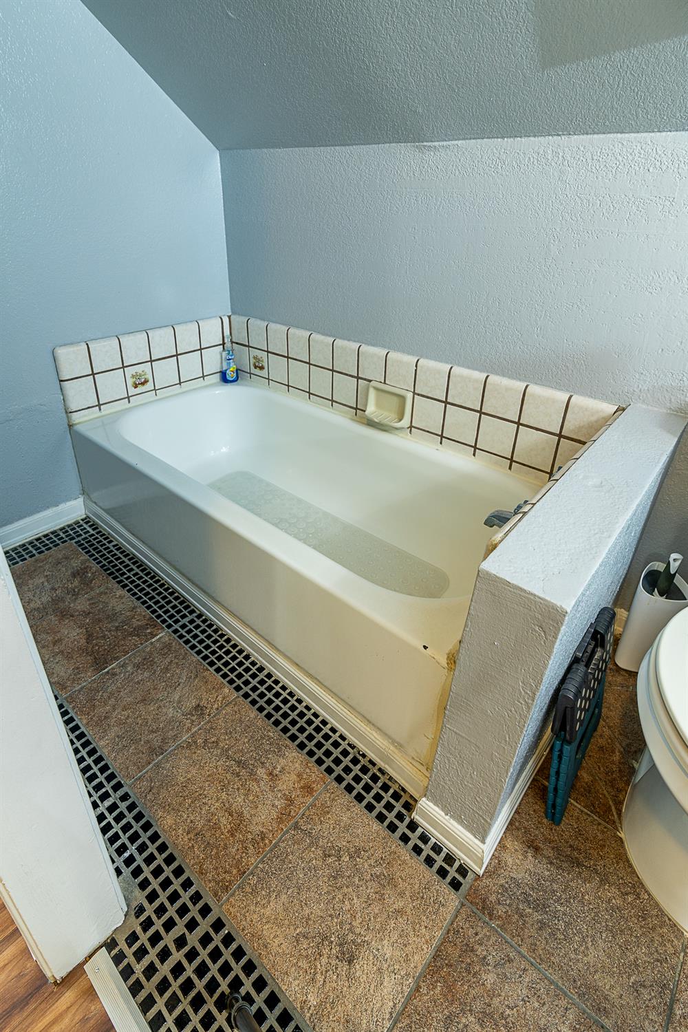 12936 Yosemite Blvd, Waterford, CA 95386