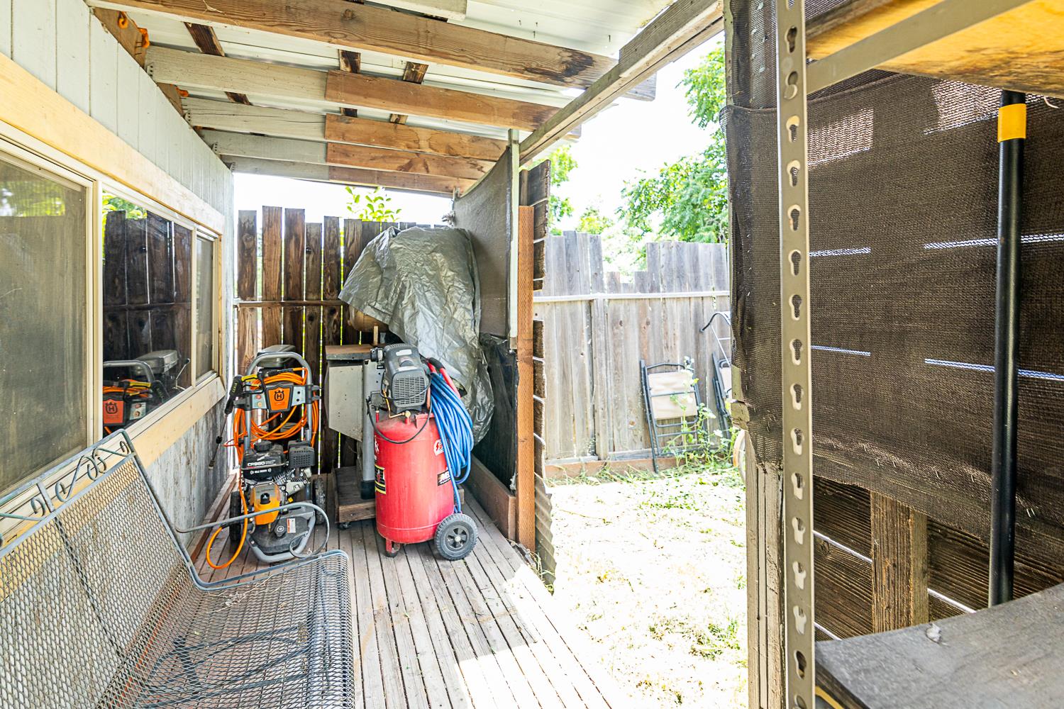 12936 Yosemite Blvd, Waterford, CA 95386