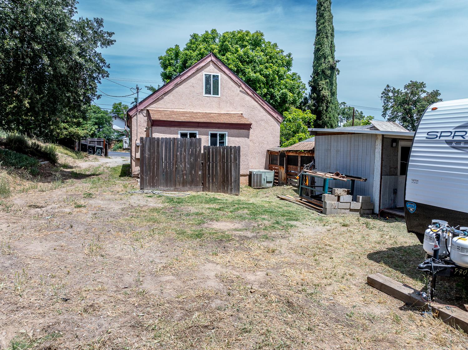 12936 Yosemite Blvd, Waterford, CA 95386