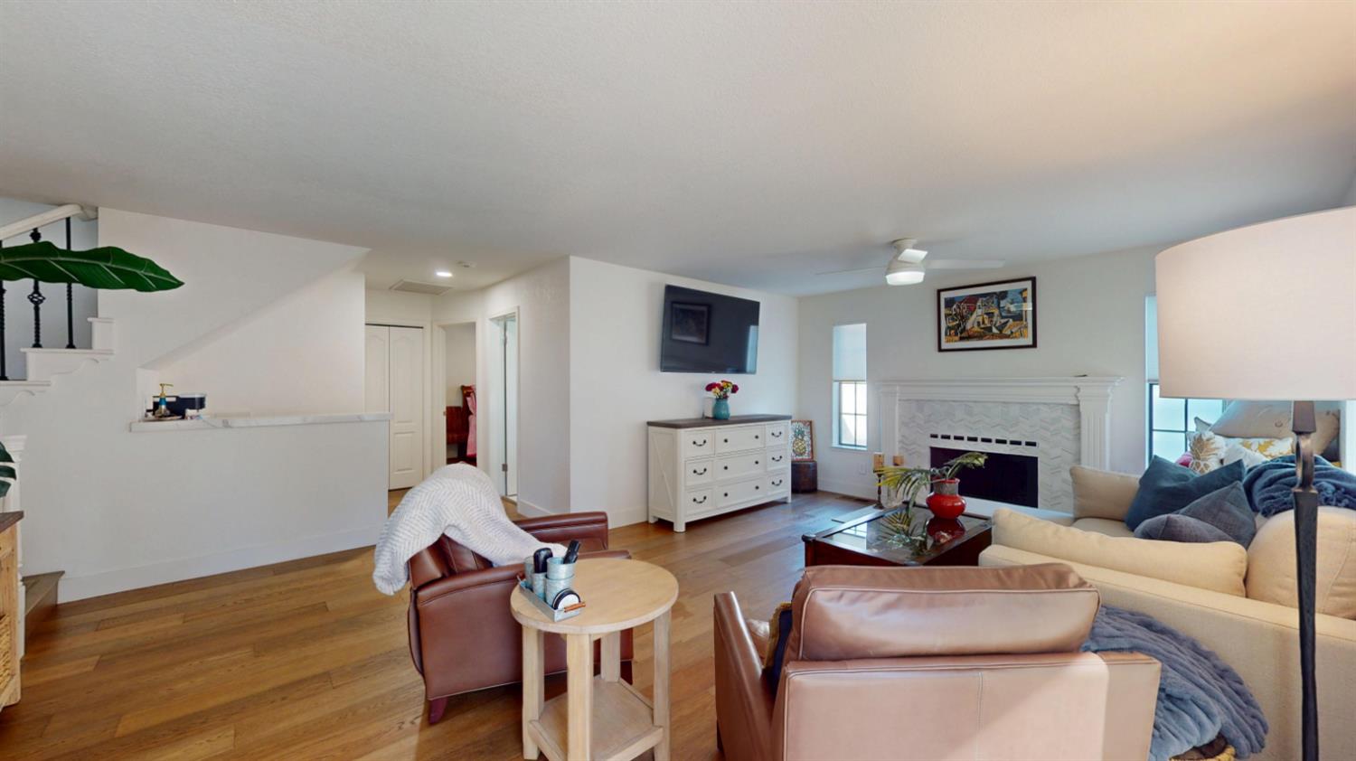 2201 Arnhem Pl, Modesto, CA 95356