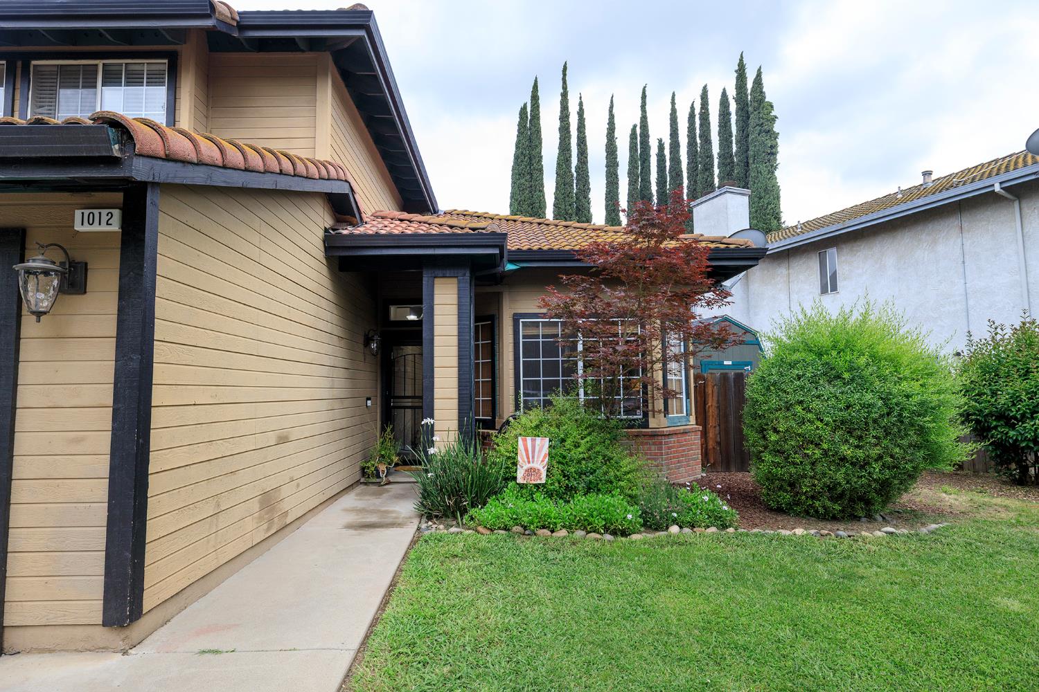 1012 Arroyo Hondo Pl, Modesto, CA 95358