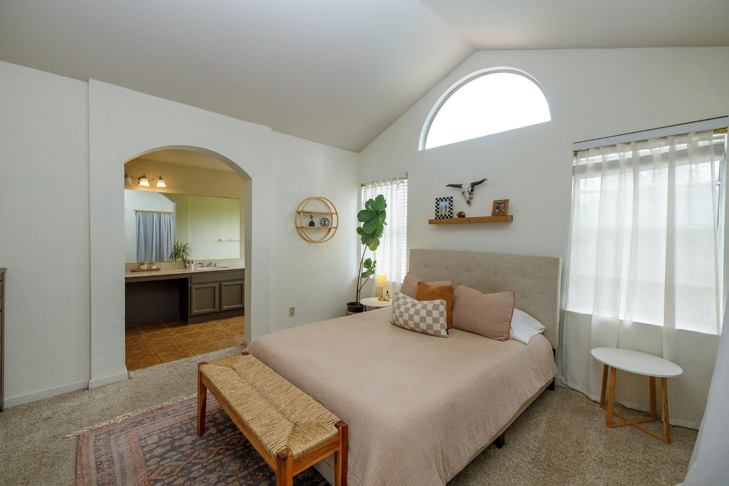 1012 Arroyo Hondo Pl, Modesto, CA 95358