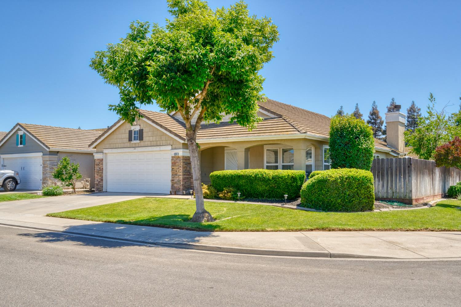 3324 Sleepy Hollow Ln, Modesto, CA 95355