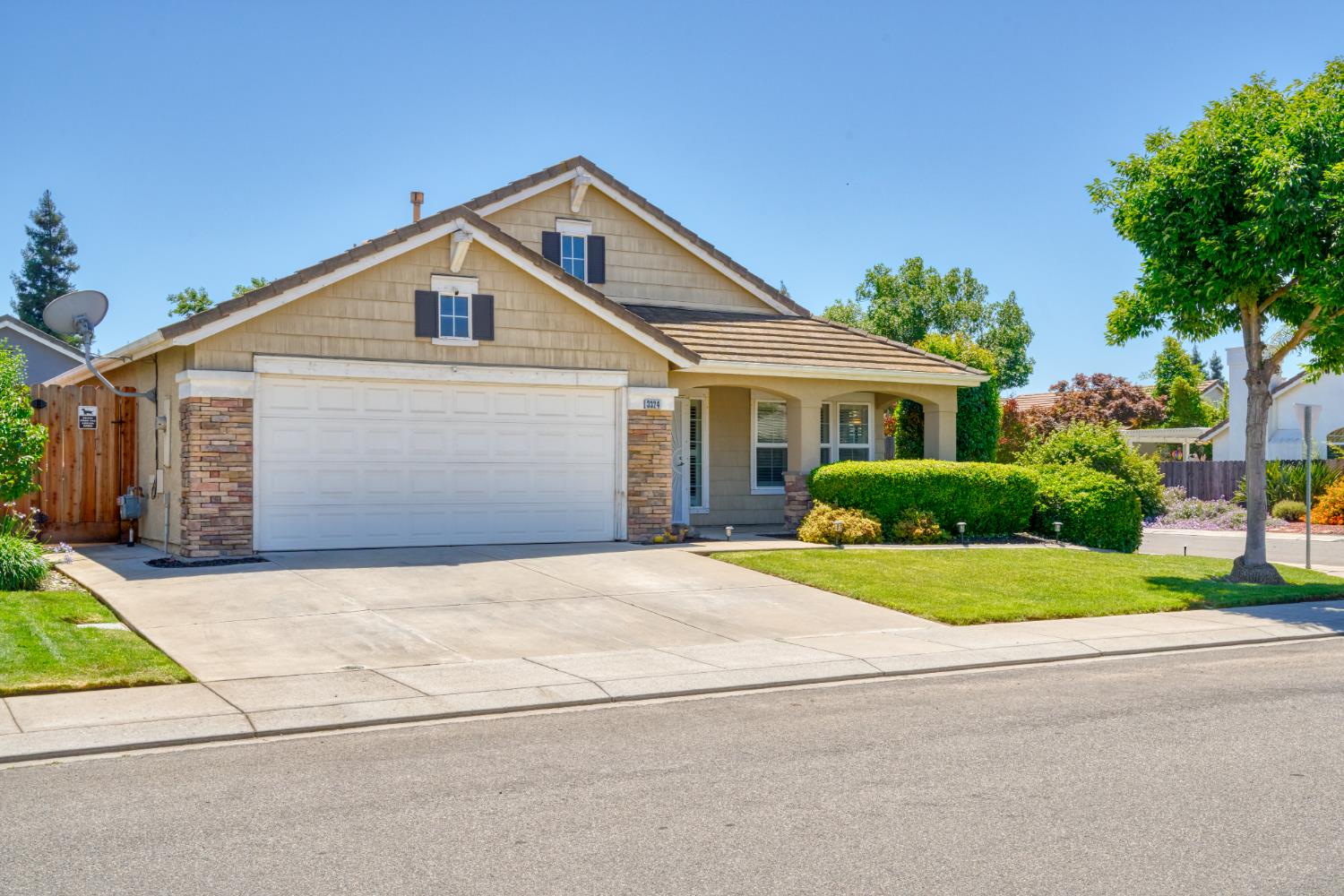 3324 Sleepy Hollow Ln, Modesto, CA 95355