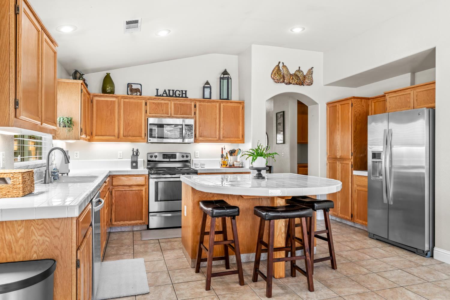 3324 Sleepy Hollow Ln, Modesto, CA 95355