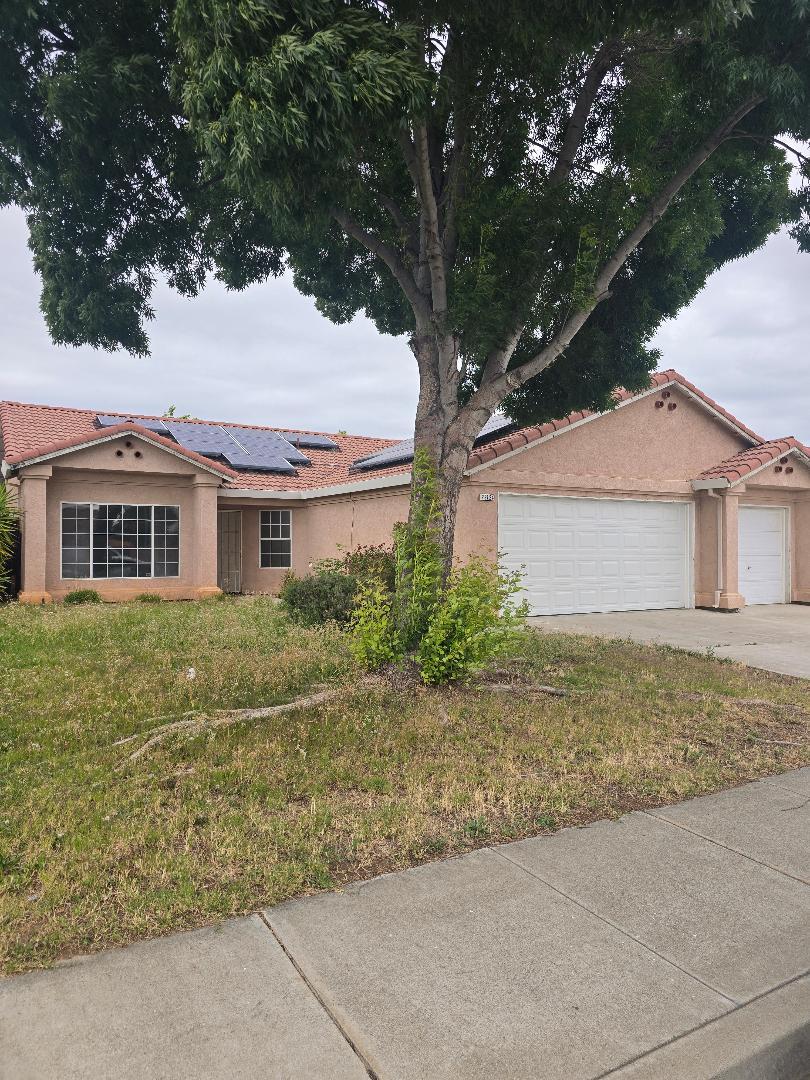 29124 Rio Verde Dr, Gustine, CA 95322
