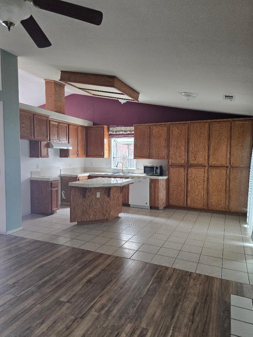 29124 Rio Verde Dr, Gustine, CA 95322