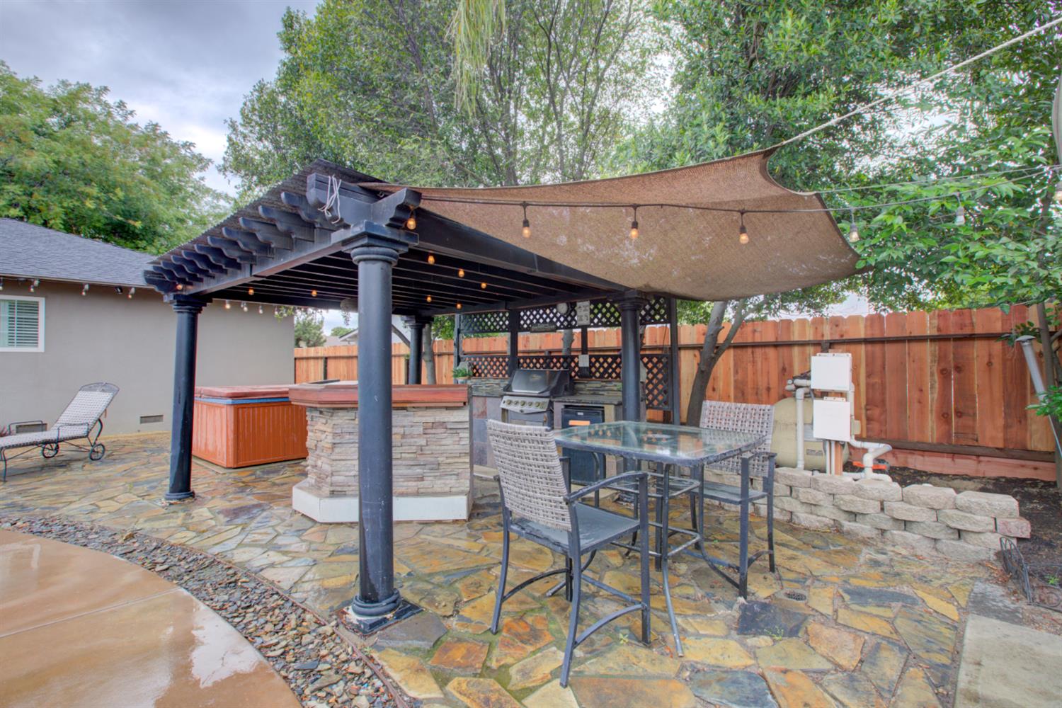 605 Camellia St, Turlock, CA 95380