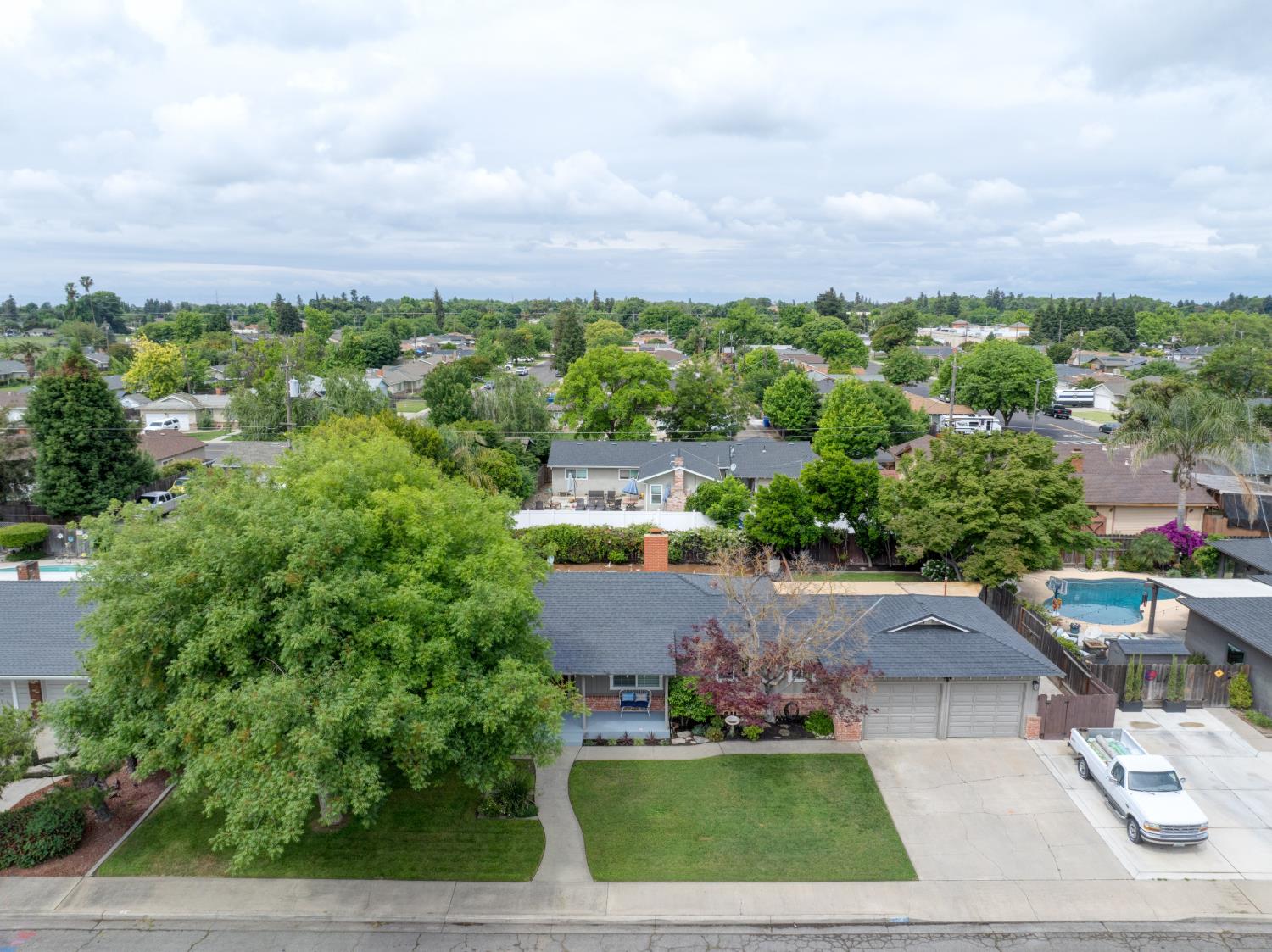 605 Camellia St, Turlock, CA 95380