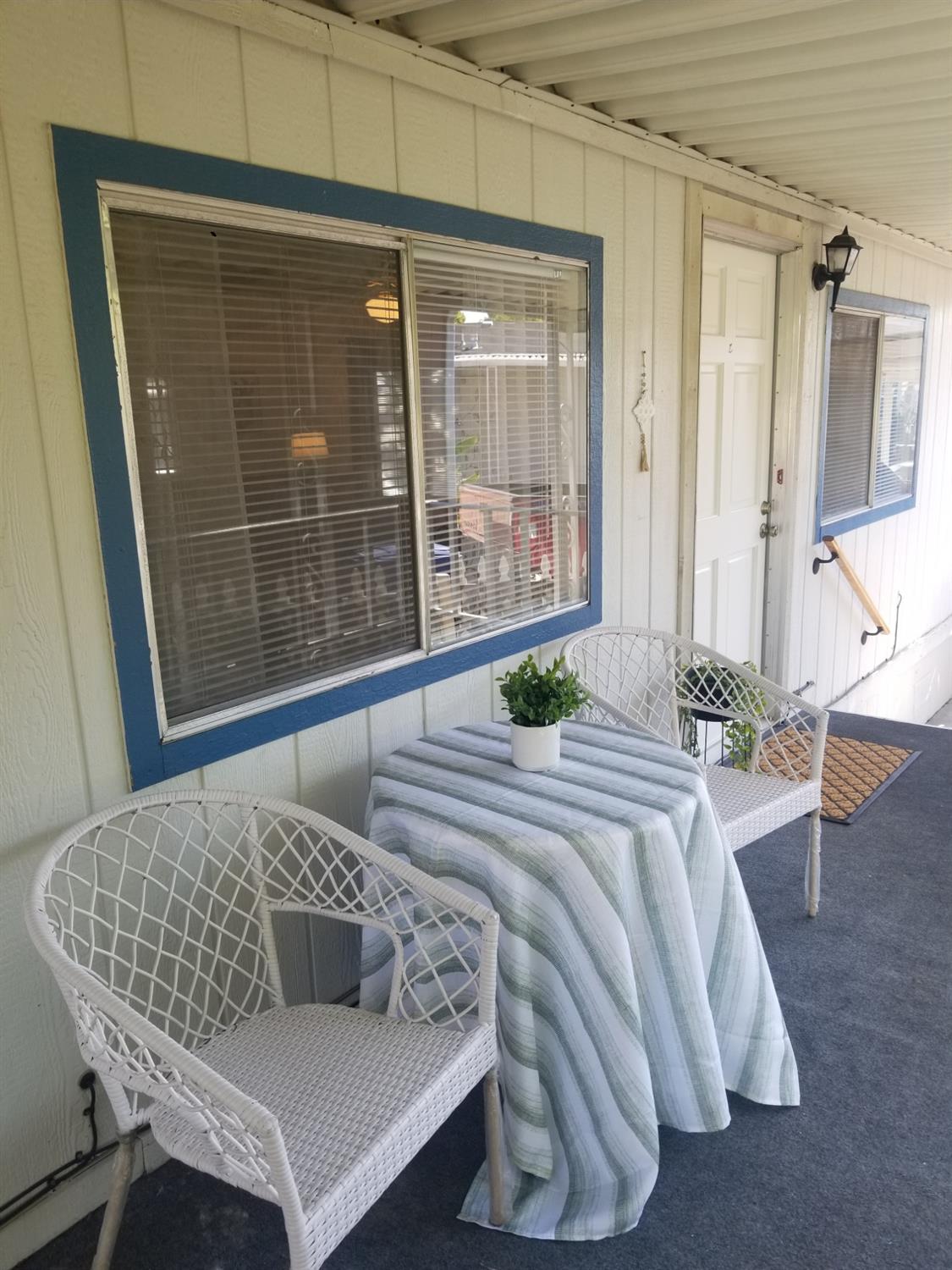 158 Clipper Ln #158, Modesto, CA 95356