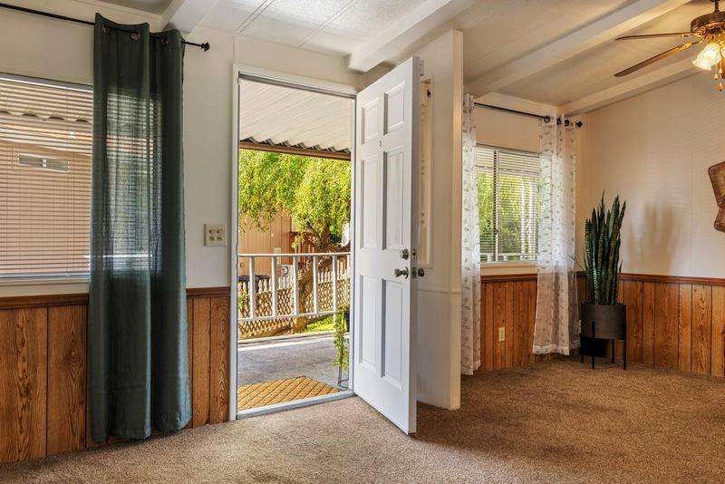 158 Clipper Ln #158, Modesto, CA 95356