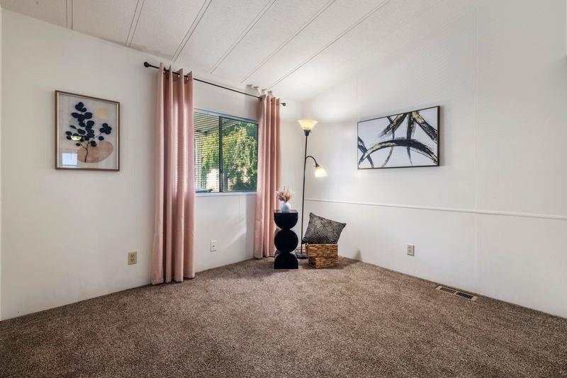 158 Clipper Ln #158, Modesto, CA 95356