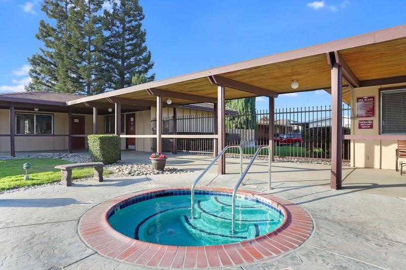 158 Clipper Ln #158, Modesto, CA 95356