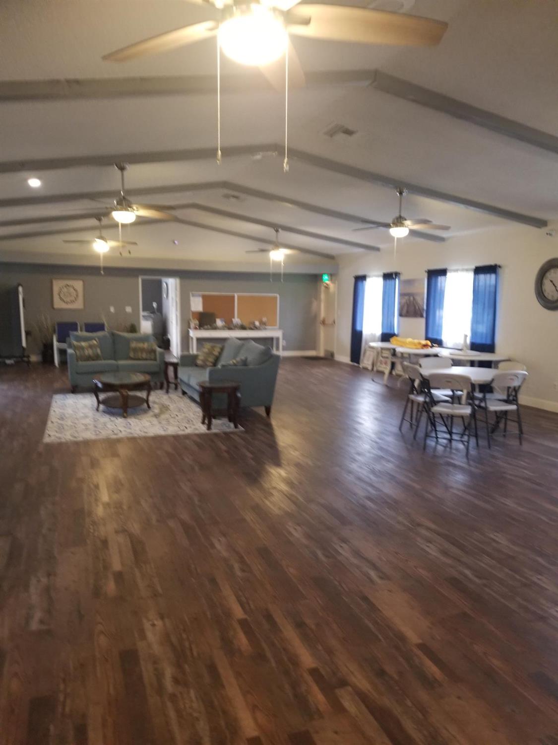 158 Clipper Ln #158, Modesto, CA 95356