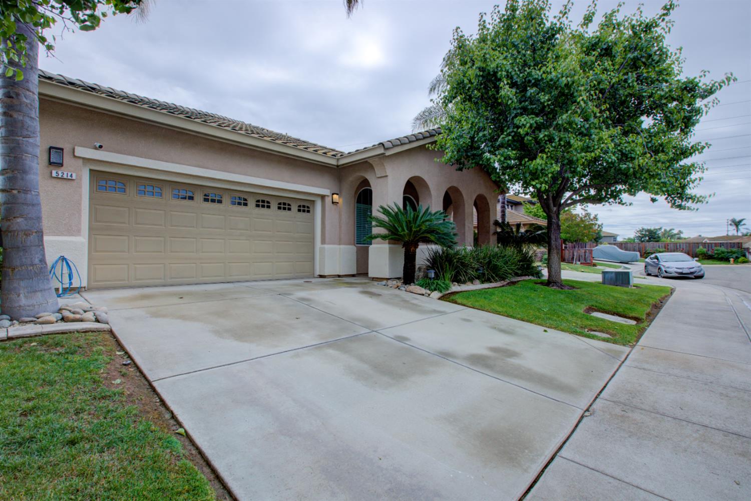 5214 Harness Ct, Riverbank, CA 95367