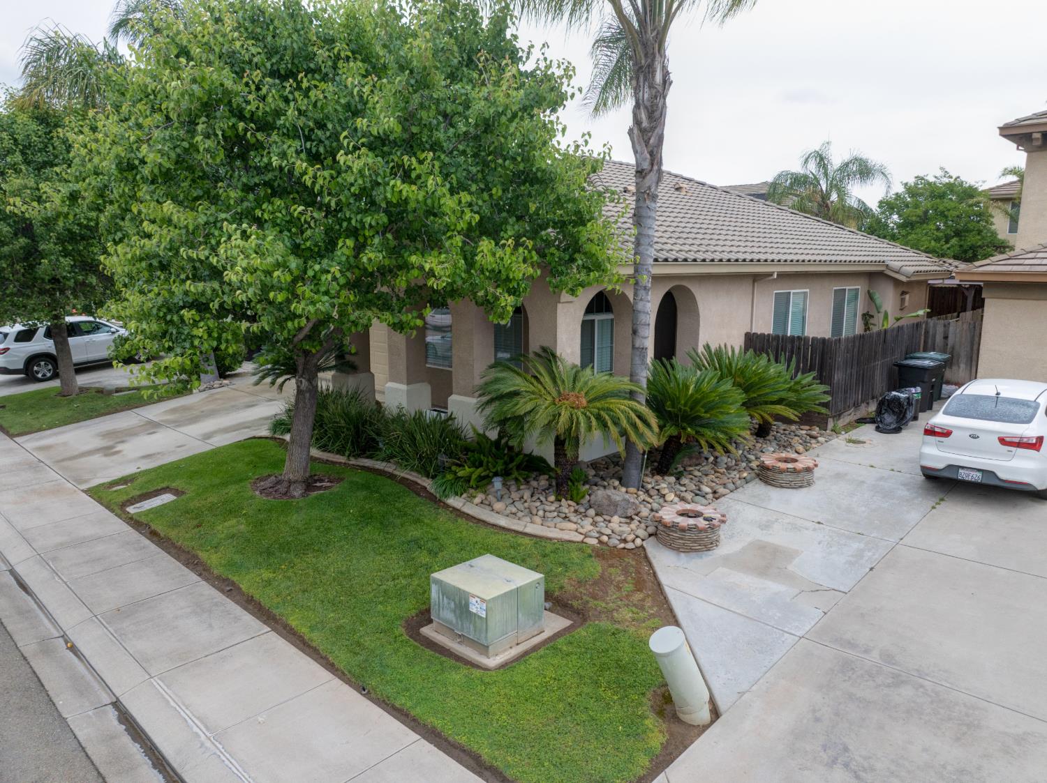 5214 Harness Ct, Riverbank, CA 95367