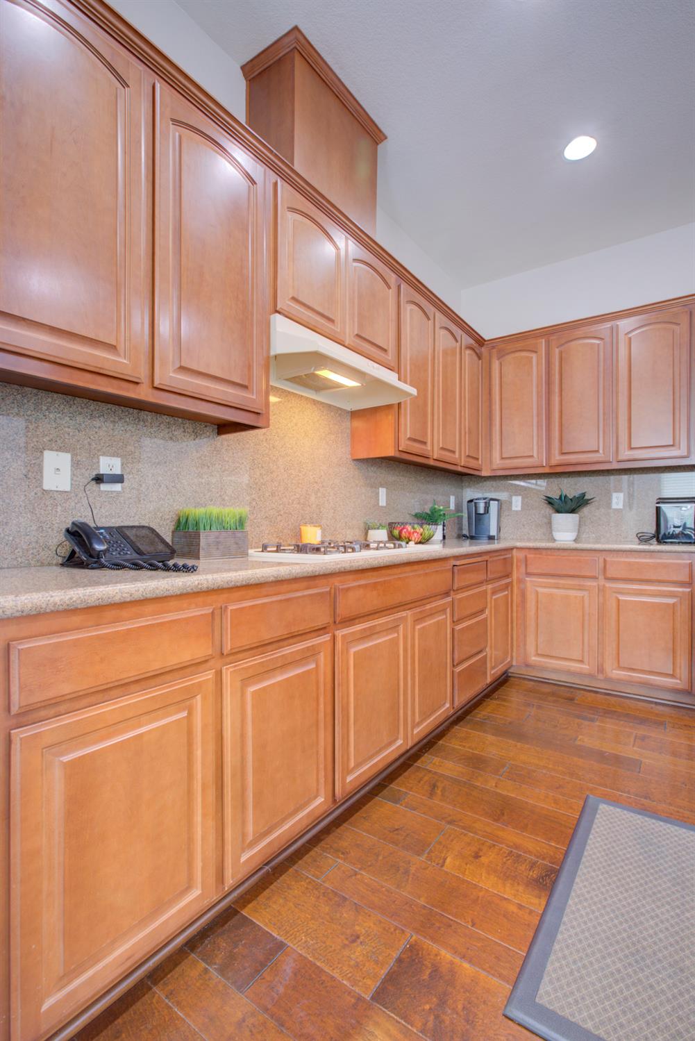 5214 Harness Ct, Riverbank, CA 95367