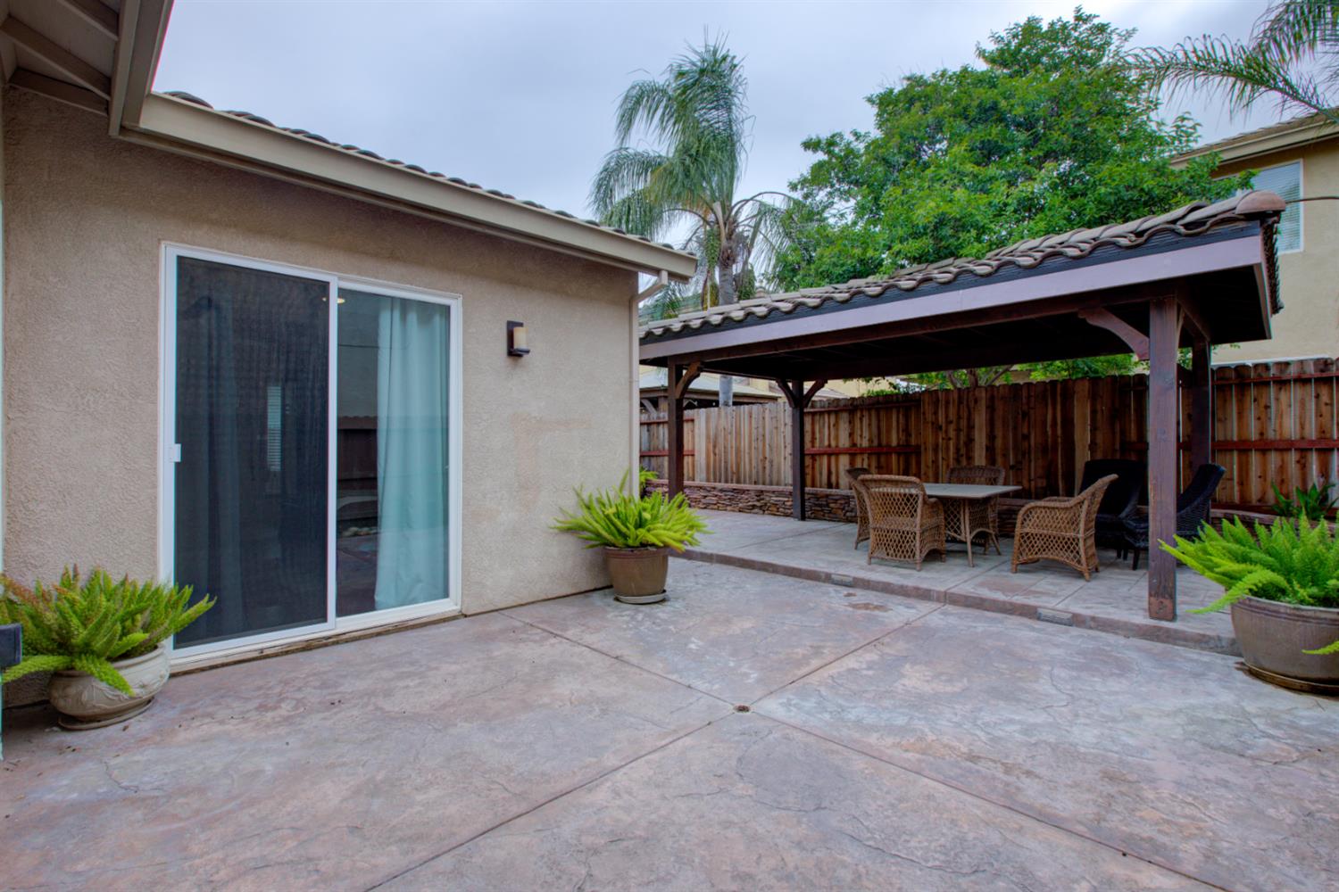 5214 Harness Ct, Riverbank, CA 95367