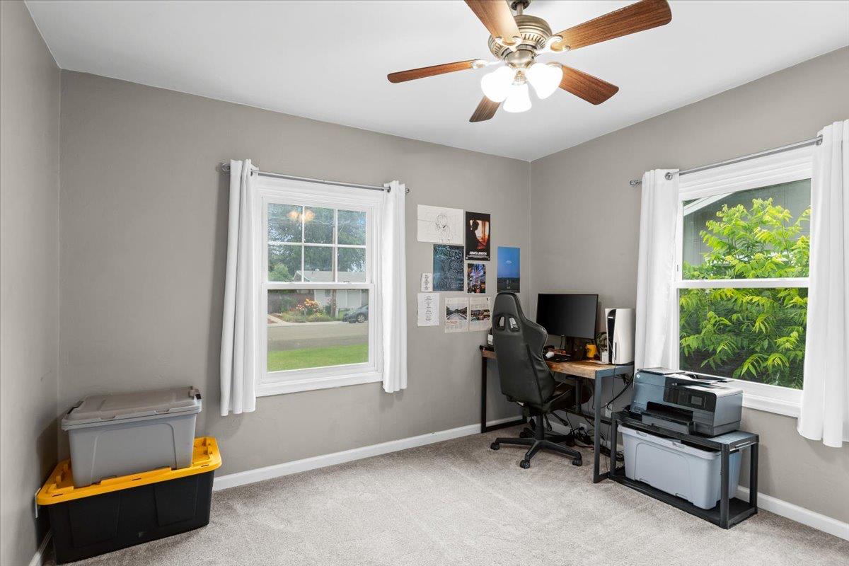 505 S Acacia Ave, Ripon, CA 95366