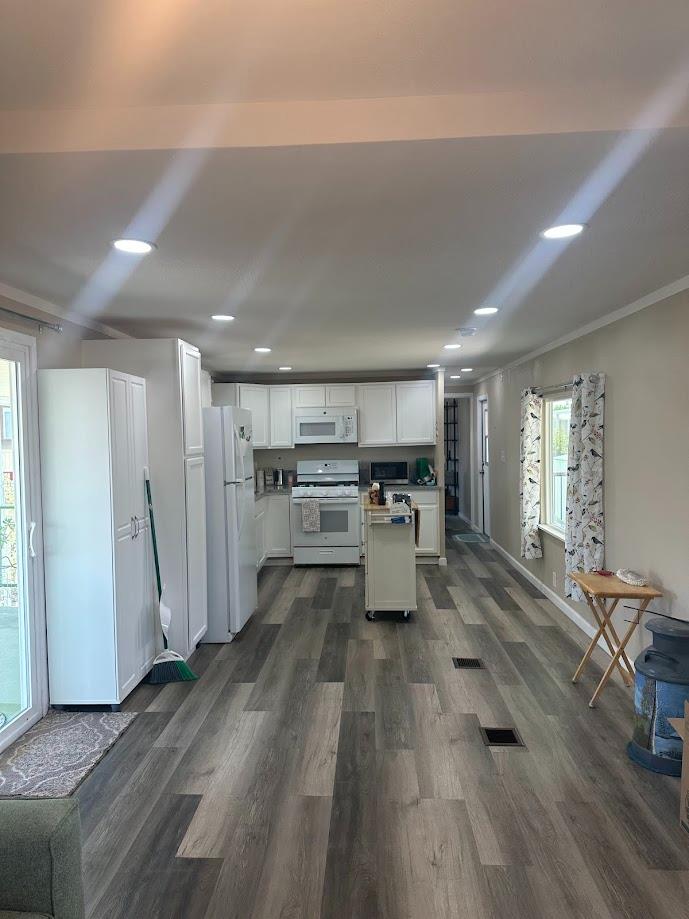 2240 Golden Oak Ln #73, Merced, CA 95341