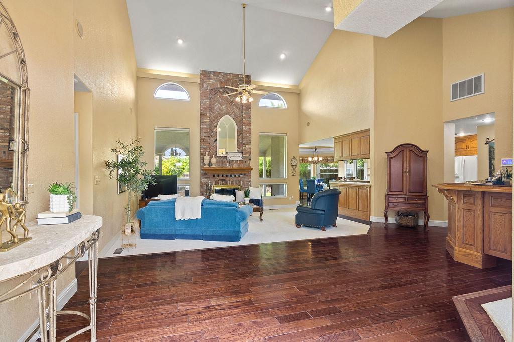 2035 Sconyers Ct, Turlock, CA 95382