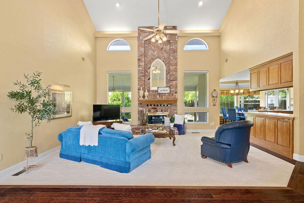 2035 Sconyers Ct, Turlock, CA 95382