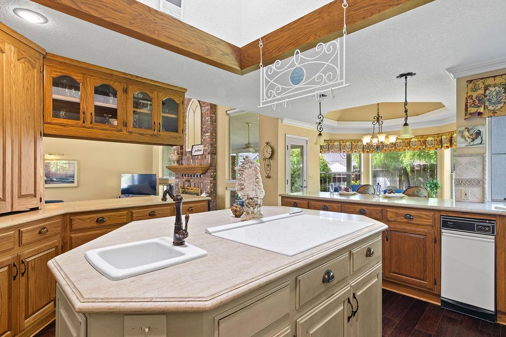 2035 Sconyers Ct, Turlock, CA 95382
